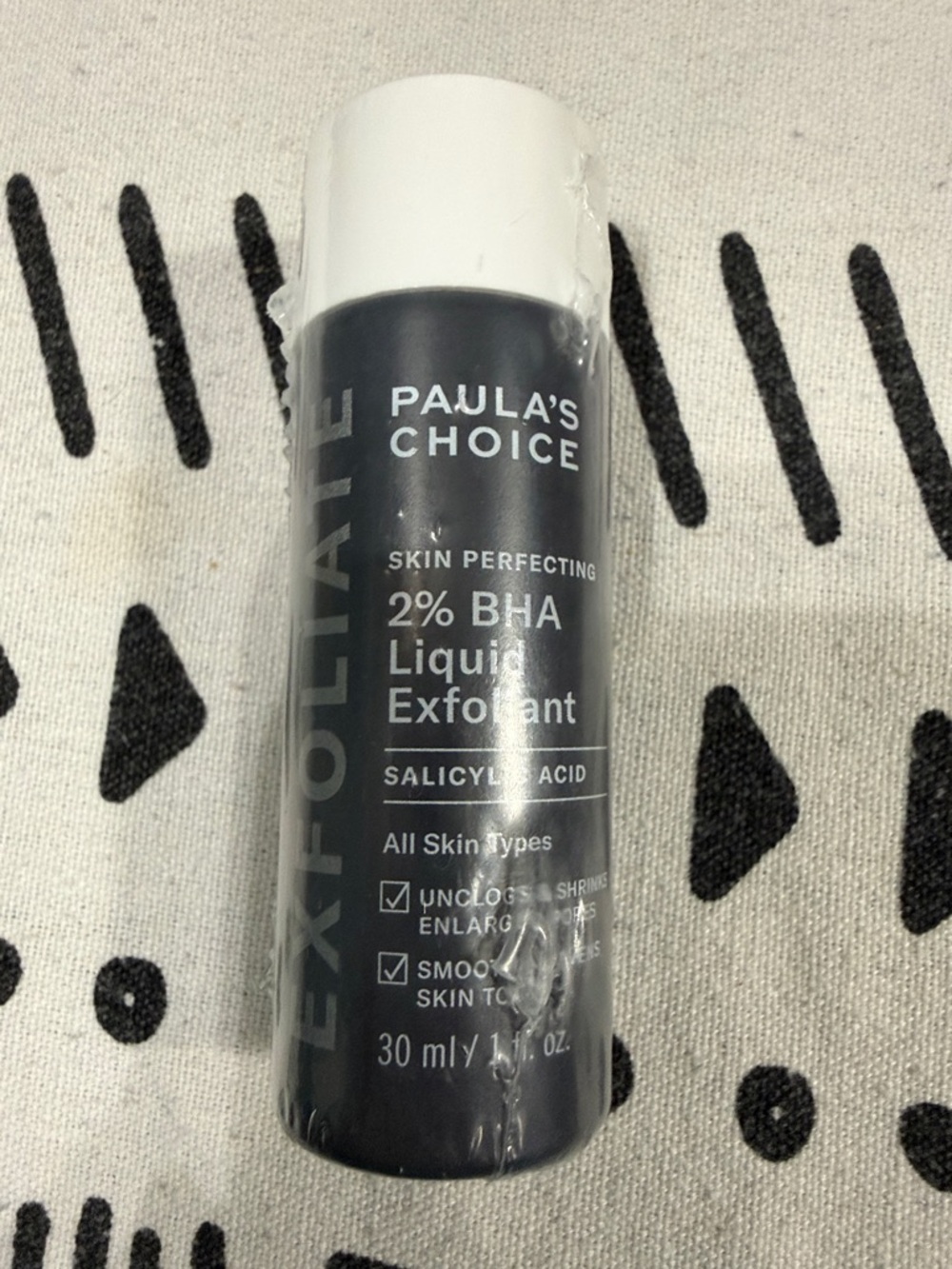 Paula's Choice Primer-Style Bottle in Black and White